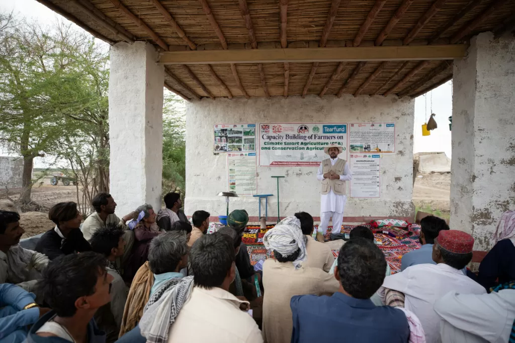 Dr. Iqbal Hussain conducts a capacity building workshop on climate smart agriculture for farmers