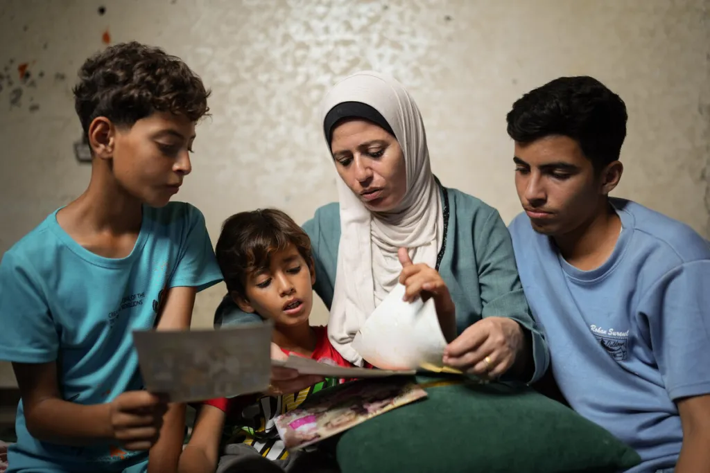 Dr Niveen with her children