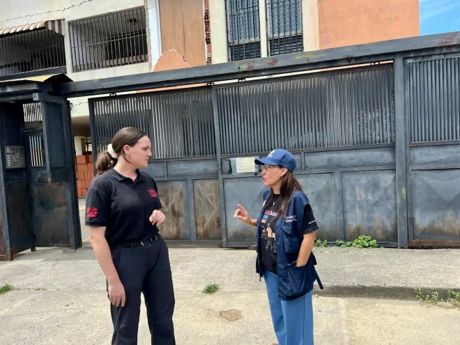 Anna Fraine in Caracas 