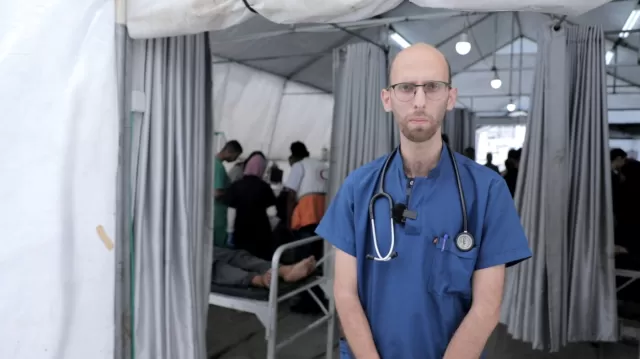 Dr Alaa the field hospital in Gaza that severely lacks the reseouces they need to treat patients. Image: Aya Matrabie/Fairpicture/DEC 